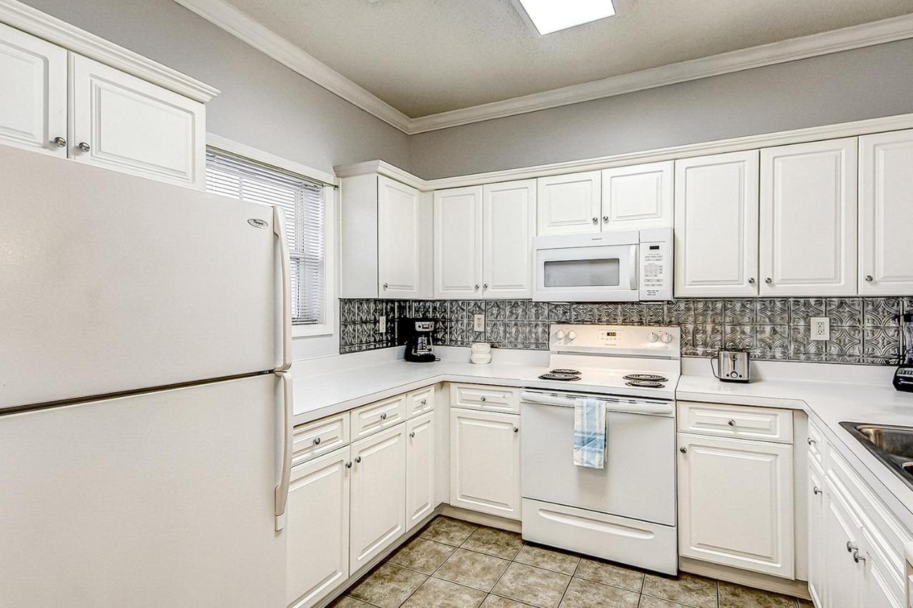Ferienwohnung The Perfect Getaway At Wickham Dr Myrtle Beach Exterior foto